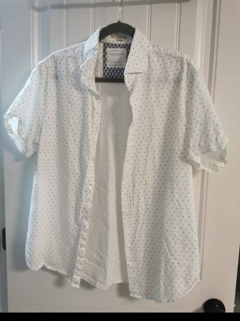 Denim & Flower White Short-Sleeve Button-Down Shirt with Black Micro Dots